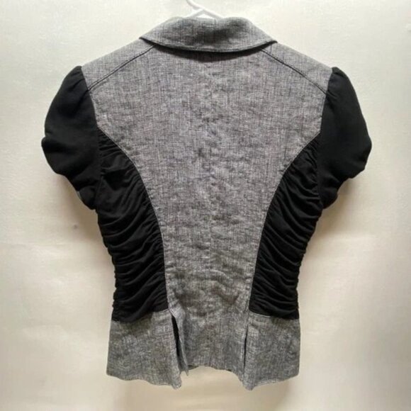 Y2K Bebe Blazer Blouse Women's 6 Black Gray Fitted Short Sleeve Button Front EUC - Picture 2 of 9